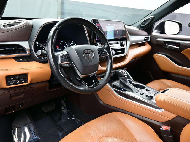 Photo of 2021 0218 Toyota Highlander