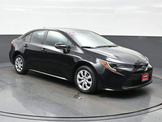 Photo of 2024 Midnight Black Metallic Toyota Corolla