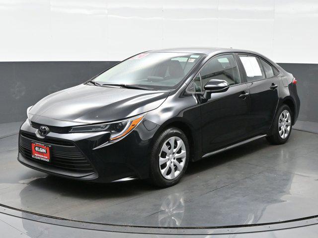 Photo of 2024 Midnight Black Metallic Toyota Corolla