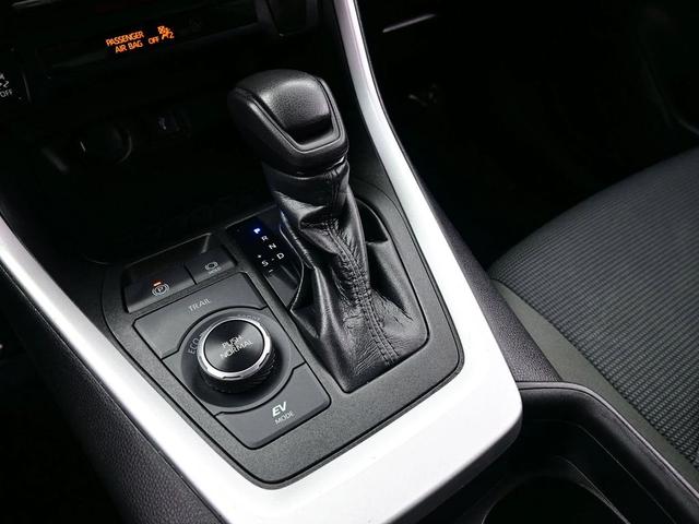 Photo of 2021 Magnetic Gray Metallic Toyota RAV4 Hybrid