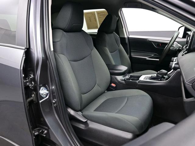 Photo of 2021 Magnetic Gray Metallic Toyota RAV4 Hybrid
