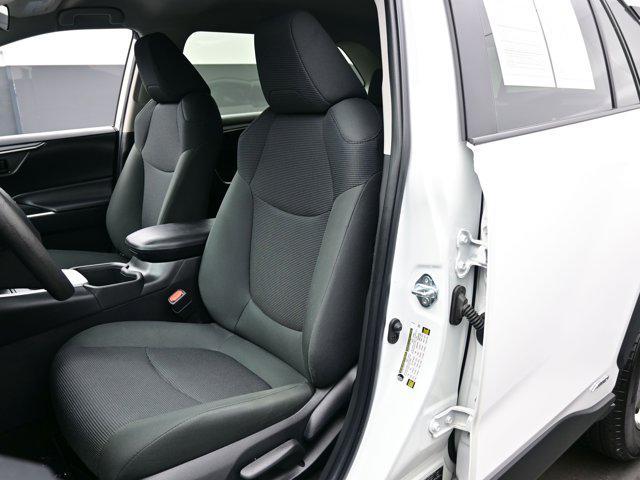 Photo of 2023 Ice Cap Toyota RAV4 Hybrid