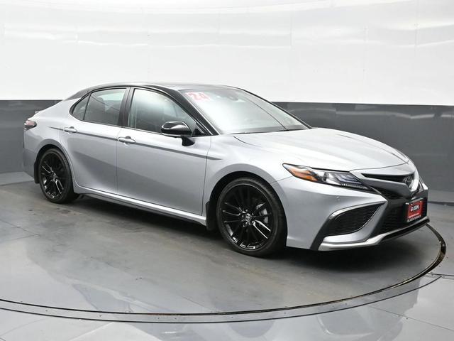 Photo of 2024 Celestial Silver Metallic/Midnight Black Metallic Toyota Camry