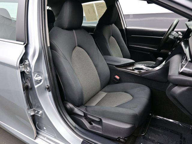 Photo of 2022 Celestial Silver Metallic Toyota Camry