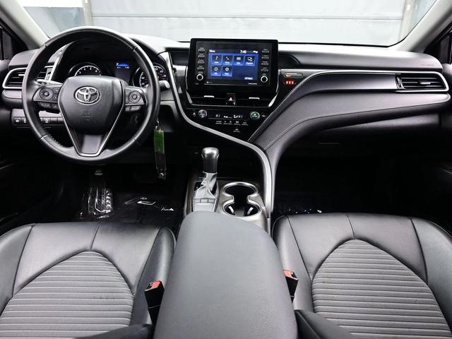 Photo of 2024 Midnight Black Metallic Toyota Camry