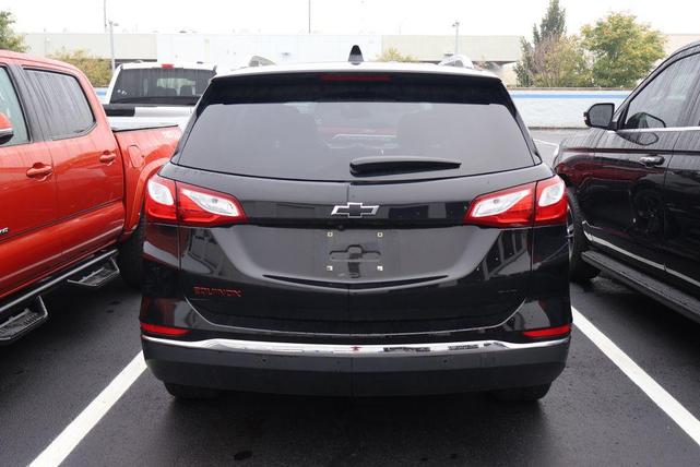 Photo of 2021 Mosaic Black Metallic Chevrolet Equinox