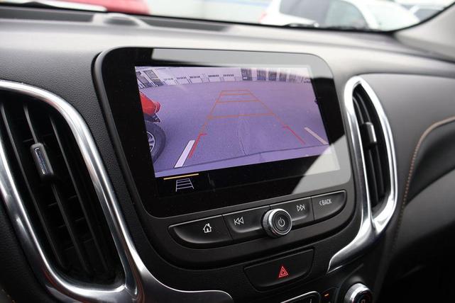 Photo of 2021 Mosaic Black Metallic Chevrolet Equinox