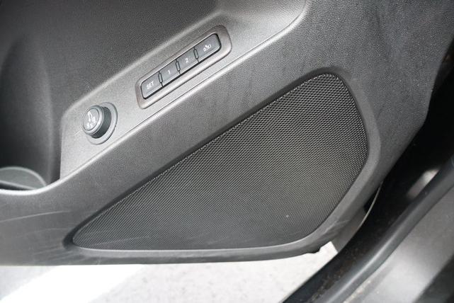 Photo of 2021 Mosaic Black Metallic Chevrolet Equinox