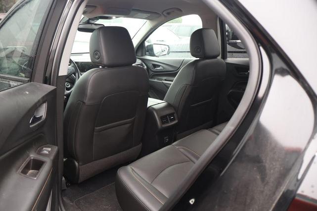 Photo of 2021 Mosaic Black Metallic Chevrolet Equinox