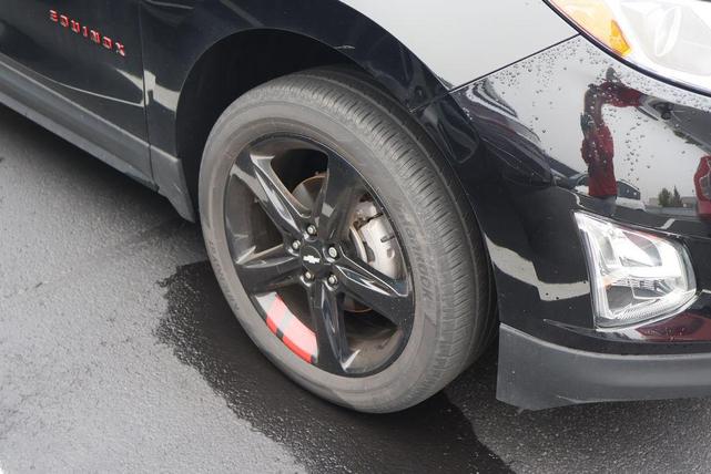 Photo of 2021 Mosaic Black Metallic Chevrolet Equinox