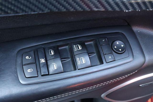 Photo of 2016 Redline 2 Coat Pearl Jeep Grand Cherokee