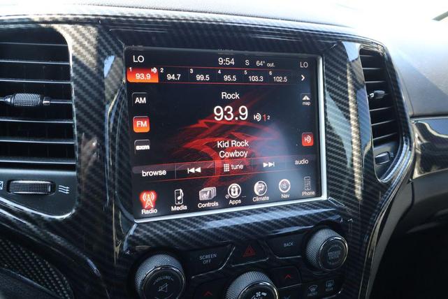 Photo of 2016 Redline 2 Coat Pearl Jeep Grand Cherokee