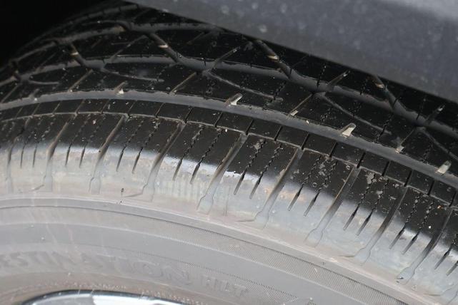Photo of 2026 Mosaic Black Metallic Chevrolet Equinox
