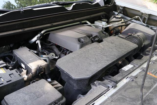 Photo of 2023 Sterling Metallic GMC Canyon