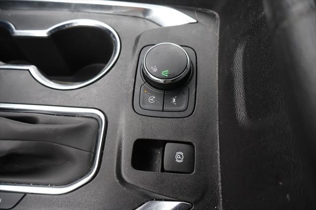 Photo of 2023 Northsky Blue Metallic Chevrolet Traverse