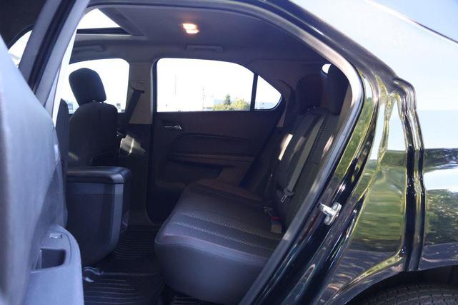 Photo of 2015 Black Chevrolet Equinox