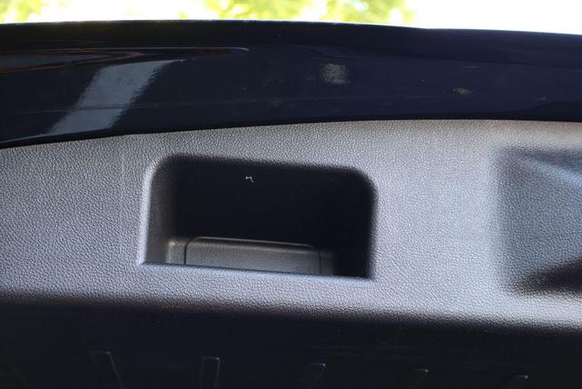Photo of 2015 Black Chevrolet Equinox
