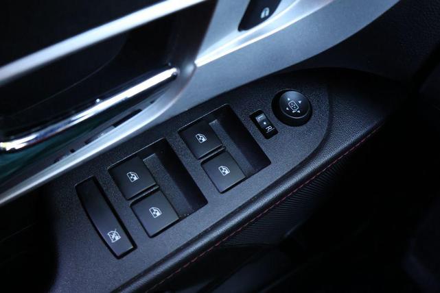 Photo of 2015 Black Chevrolet Equinox