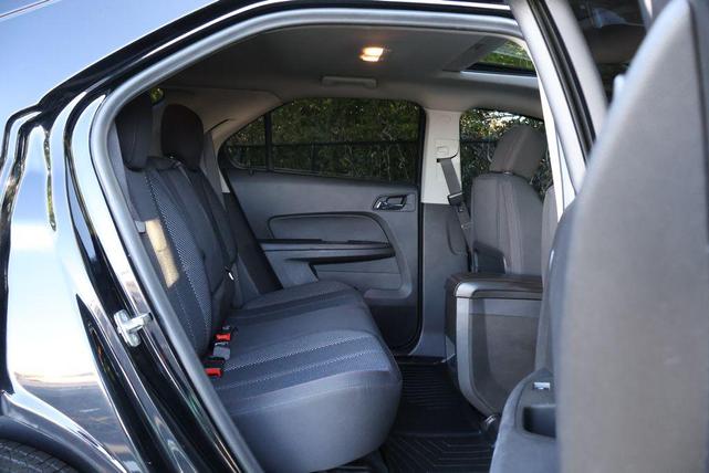 Photo of 2015 Black Chevrolet Equinox