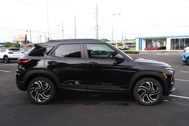 Photo of 2026 Mosaic Black Metallic Chevrolet Trailblazer