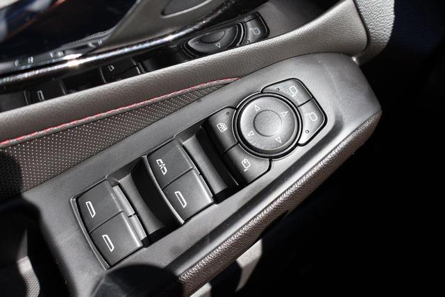 Photo of 2023 Summit White Chevrolet Traverse