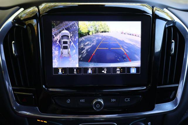 Photo of 2023 Sterling Gray Metallic Chevrolet Traverse