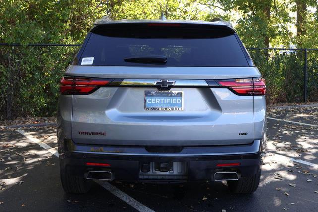 Photo of 2023 Sterling Gray Metallic Chevrolet Traverse