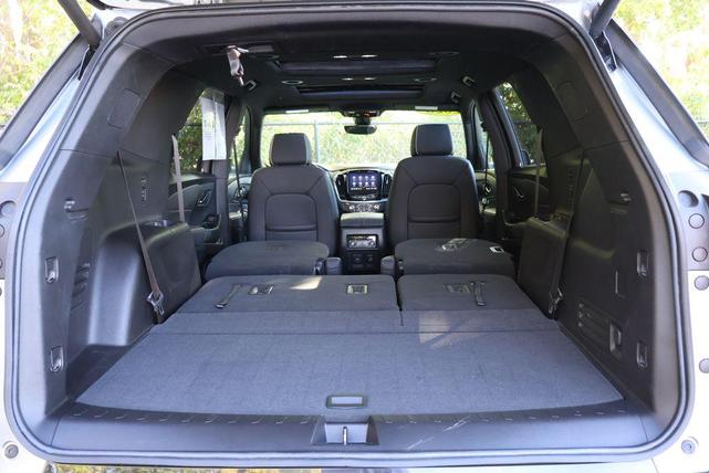 Photo of 2023 Sterling Gray Metallic Chevrolet Traverse