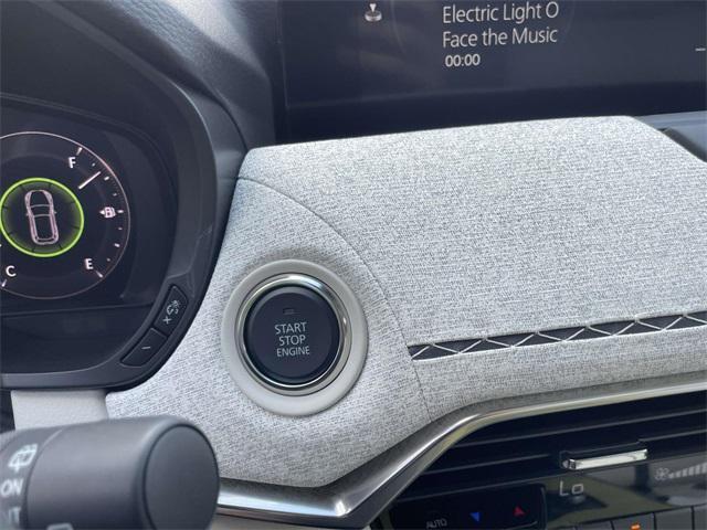 Photo of 2025 Sonic Silver Mazda CX-90