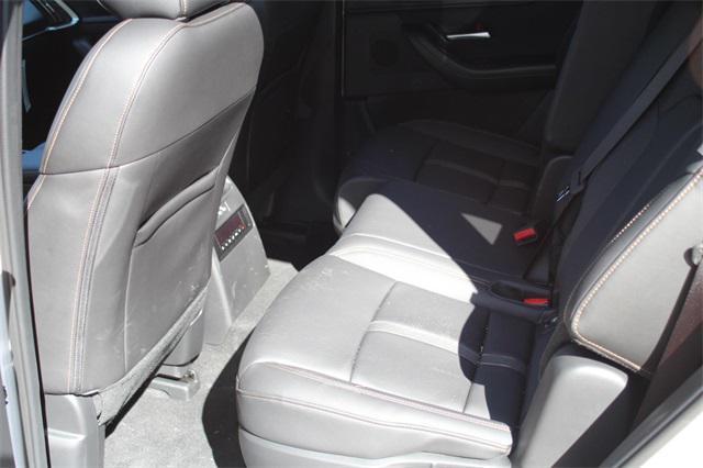 Photo of 2025 Rhodium White Premium Mazda CX-90