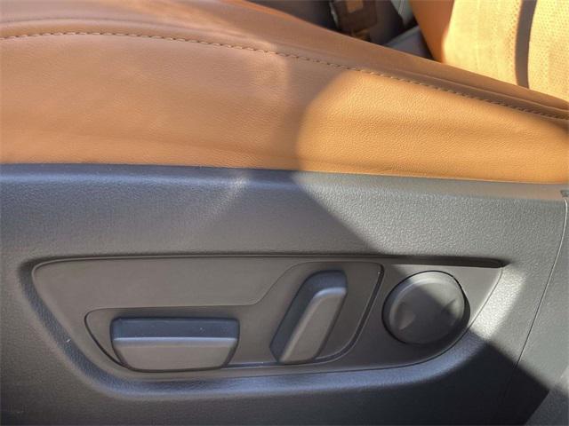 Photo of 2024 Rhodium White Premium Mazda CX-90