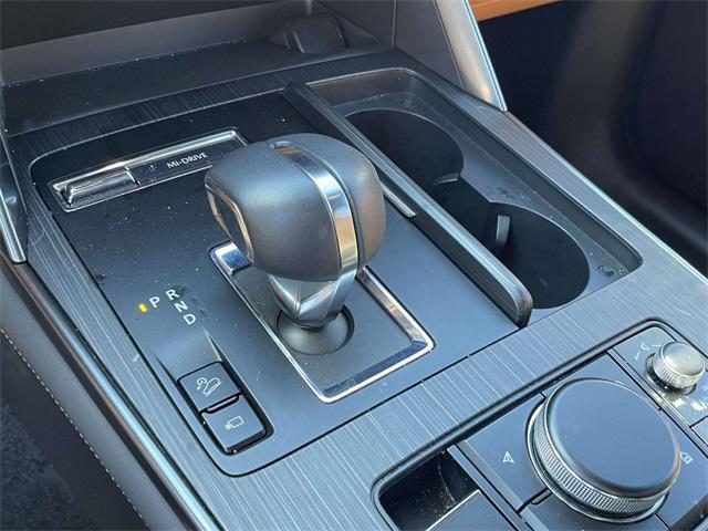 Photo of 2024 Rhodium White Premium Mazda CX-90
