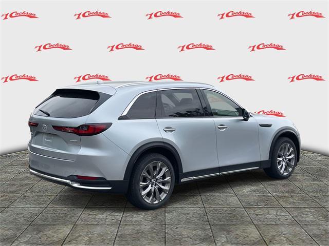 Photo of 2024 Sonic Silver Mazda CX-90