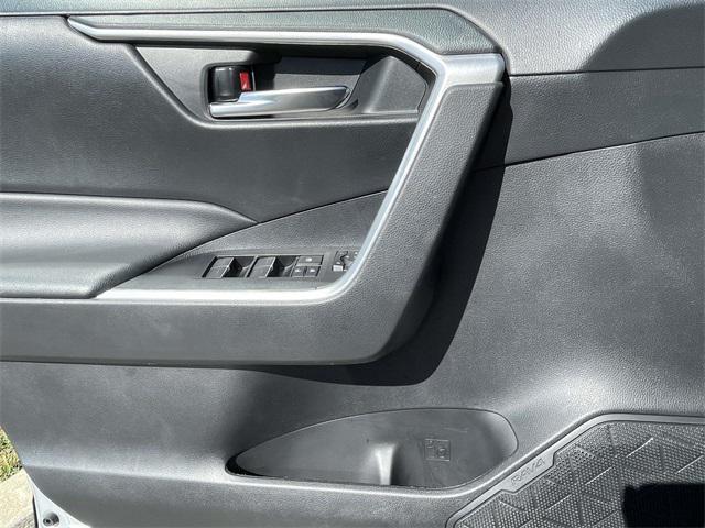 Photo of 2023 Silver Sky Metallic Toyota RAV4