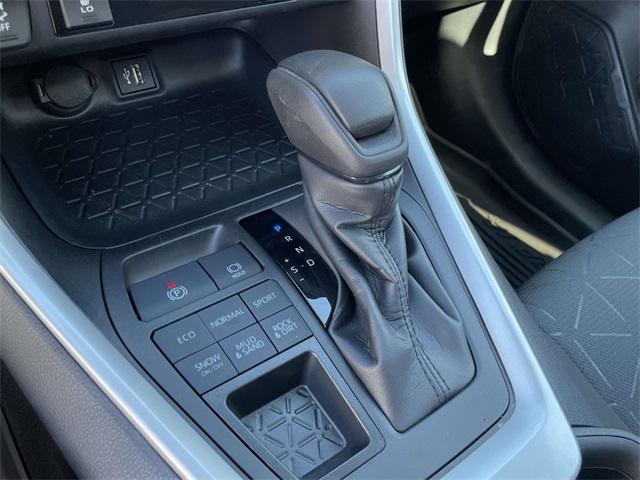 Photo of 2023 Silver Sky Metallic Toyota RAV4