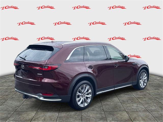 Photo of 2024 Artisan Red Premium Mazda CX-90