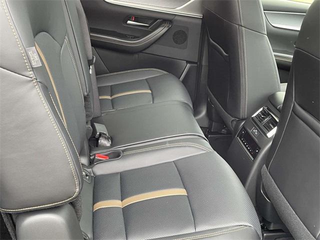 Photo of 2025 Melting Copper Metallic Mazda CX-70