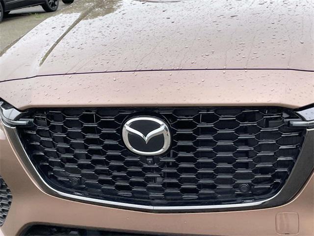 Photo of 2025 Melting Copper Metallic Mazda CX-70