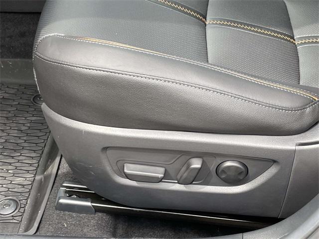 Photo of 2025 Gray Mazda CX-50