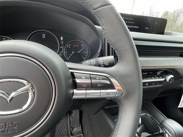 Photo of 2025 Gray Mazda CX-50
