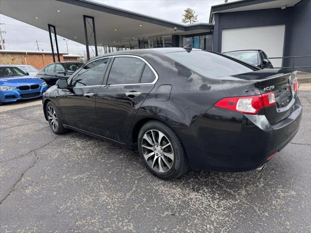 Photo of 2010 Crystal Black Pearl Acura TSX
