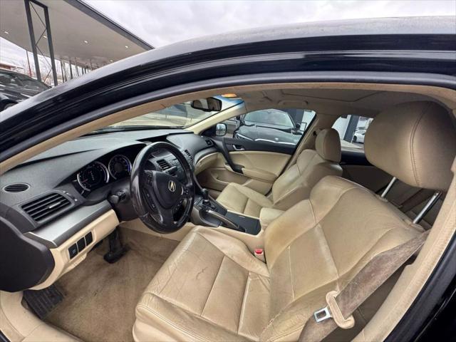 Photo of 2010 Crystal Black Pearl Acura TSX