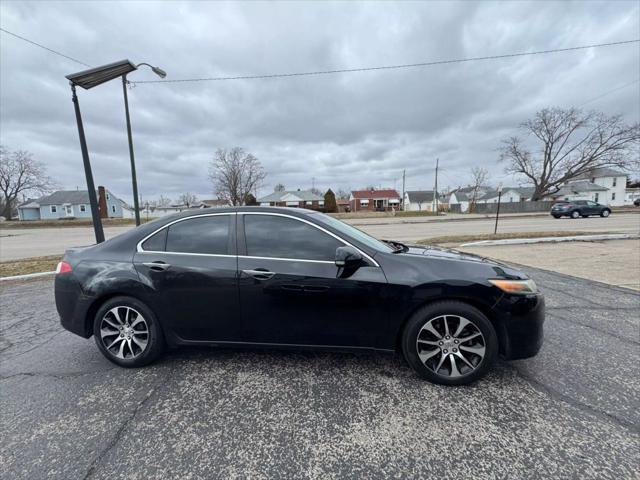 Photo of 2010 Crystal Black Pearl Acura TSX