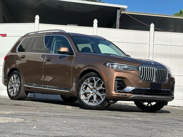 Photo of 2019 Bronze BMW X7