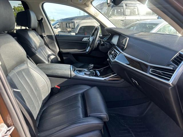 Photo of 2019 Bronze BMW X7