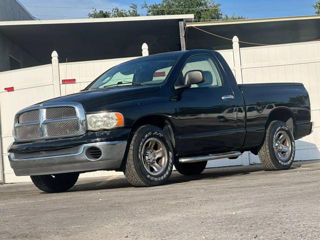 Photo of 2002 Black Dodge Ram 1500