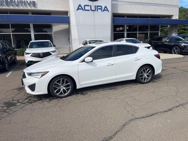 Photo of 2021 Platinum White Pearl Acura ILX