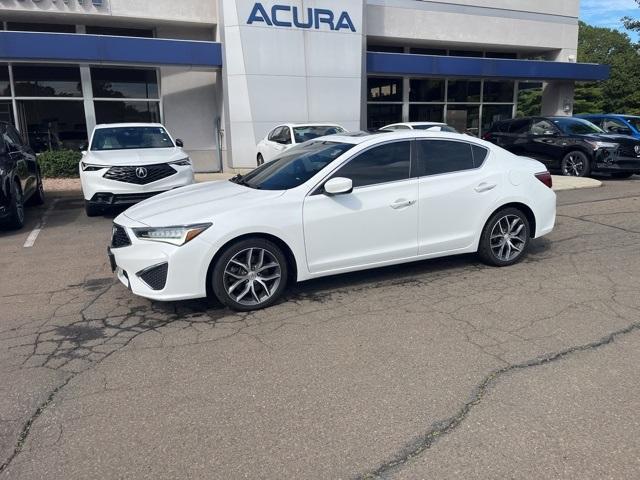 Photo of 2021 Platinum White Pearl Acura ILX