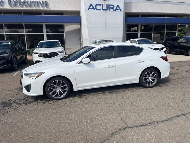 Photo of 2021 Platinum White Pearl Acura ILX