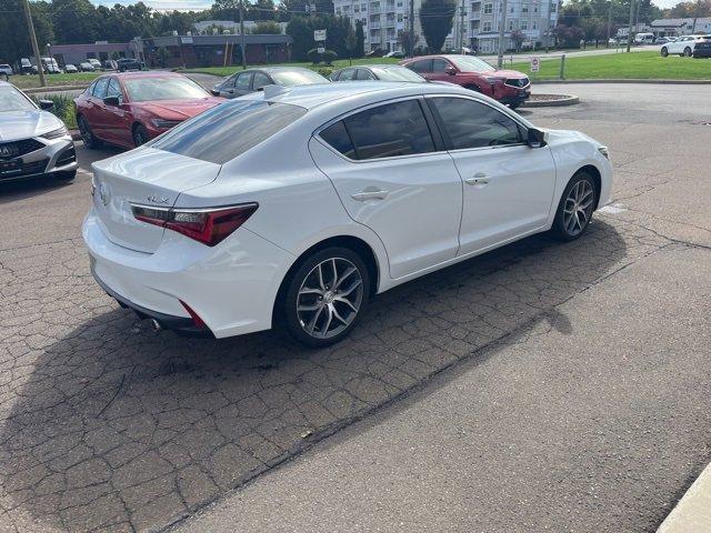 Photo of 2021 Platinum White Pearl Acura ILX